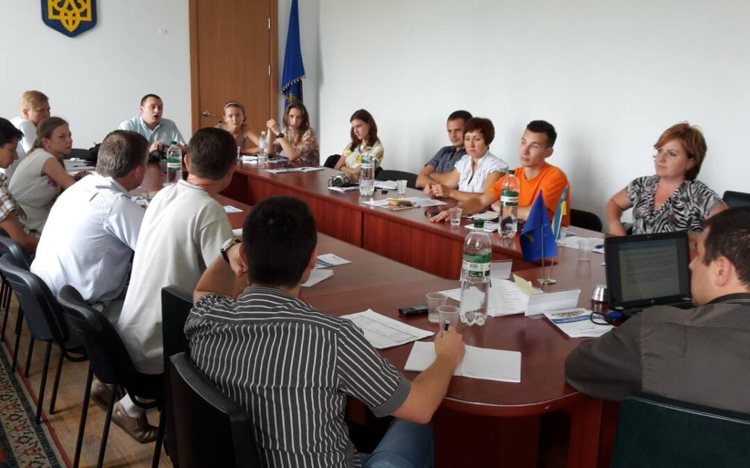 В Каховці навчали боротися з корупцією місцевих активістів